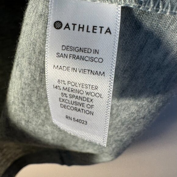 NWT Athleta Industry Gray Mesh Panels Tank $69 XS - Picture 7 of 7